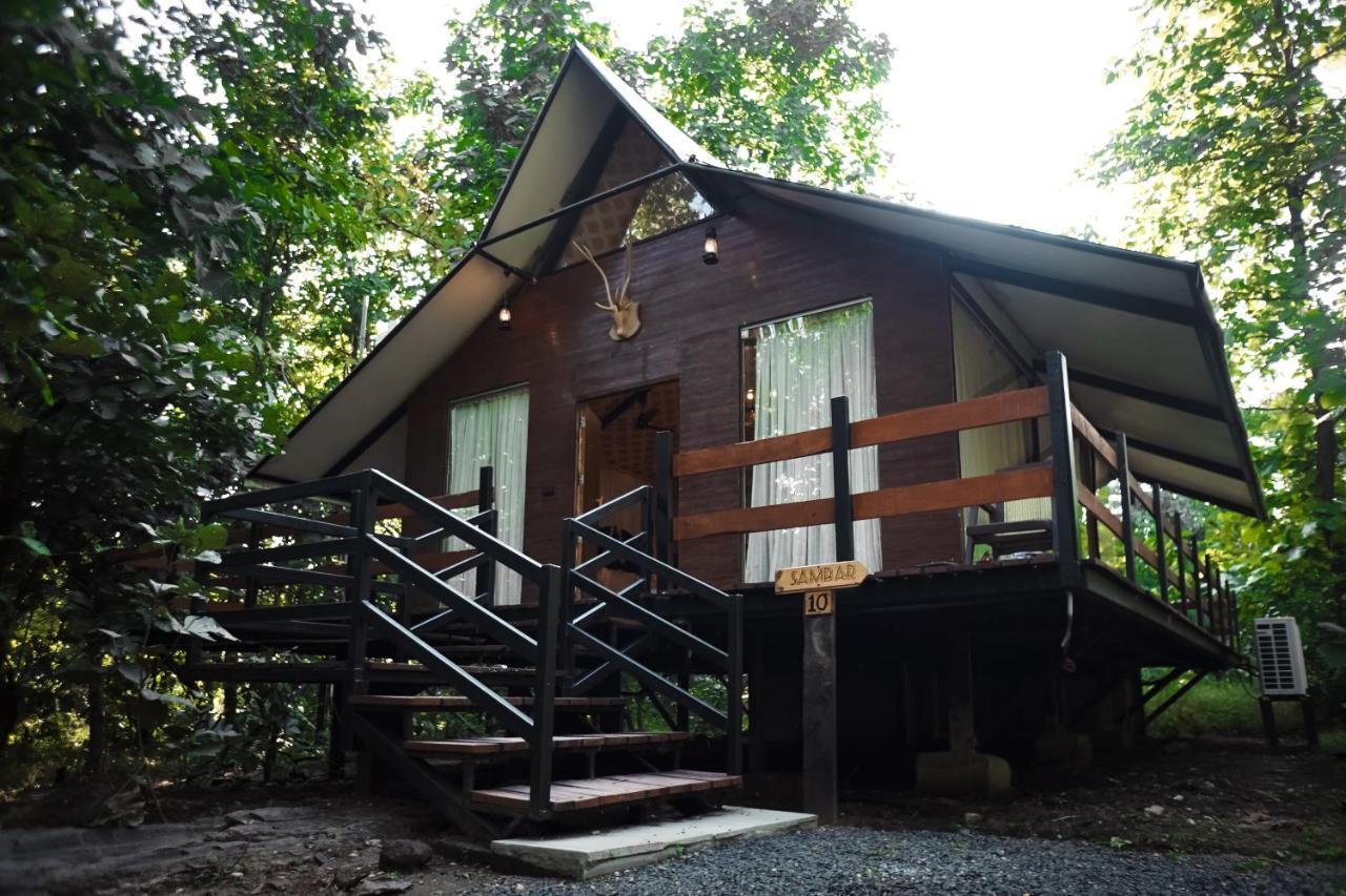 La Selva Resort, Pench National Park Khawasa Экстерьер фото